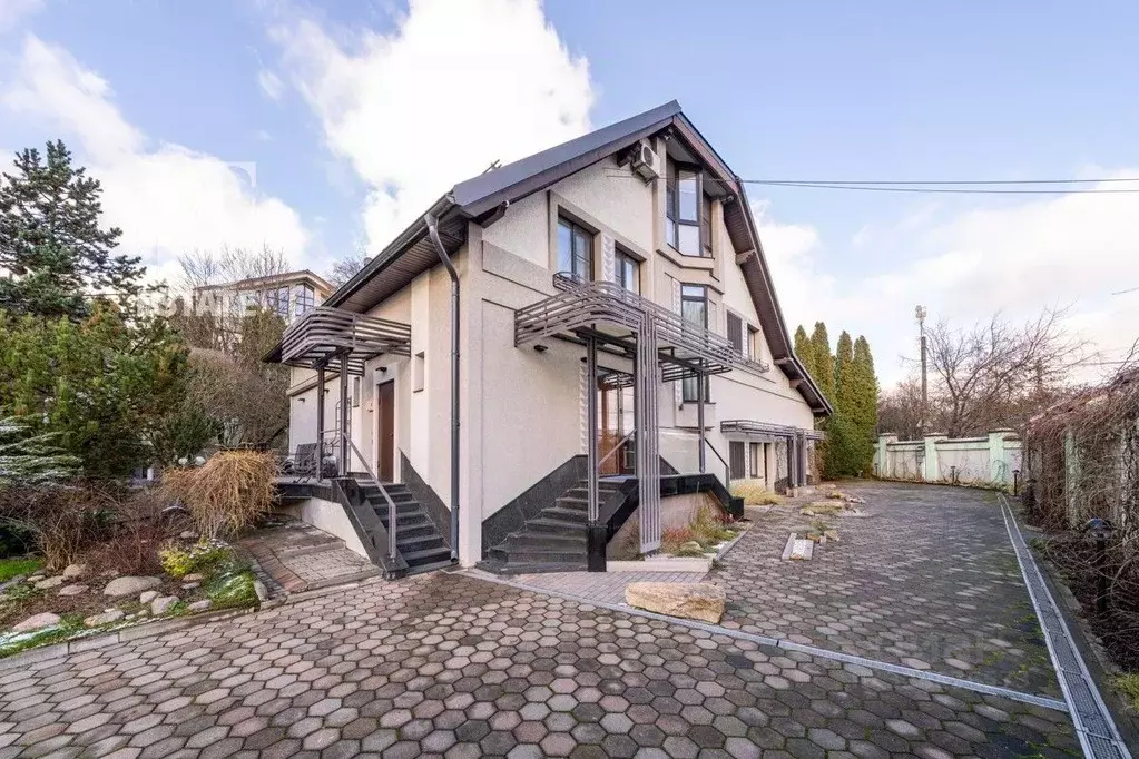 Дом в Московская область, Красногорск городской округ, с. Ильинское ... - Фото 1