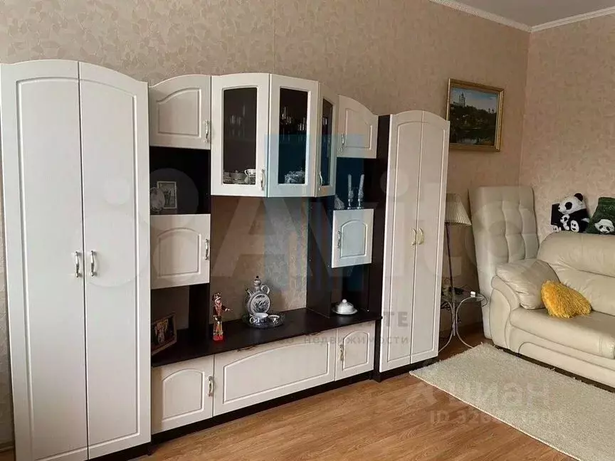 3-к кв. Московская область, Домодедово Барыбино мкр, ул. Южная, 17 ... - Фото 2