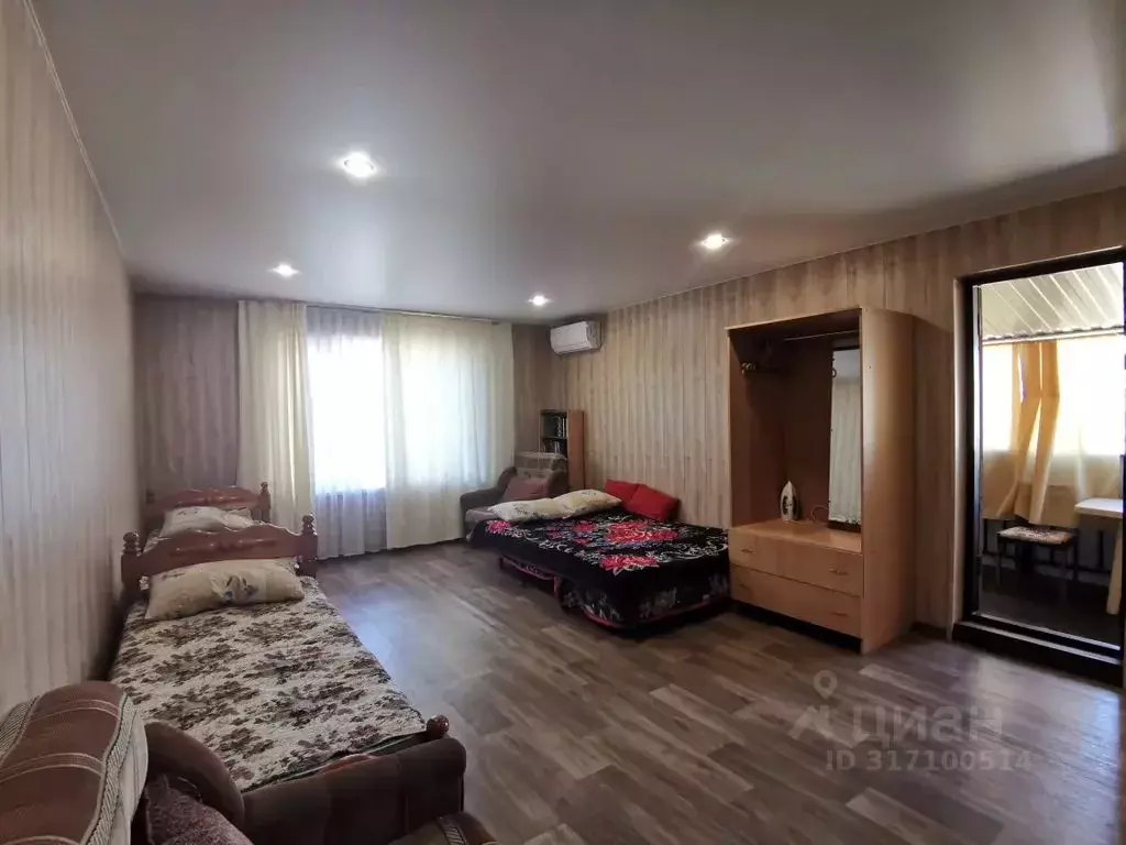 Студия Краснодарский край, Ейск ул. Сазонова, 48 (34.0 м) - Фото 1