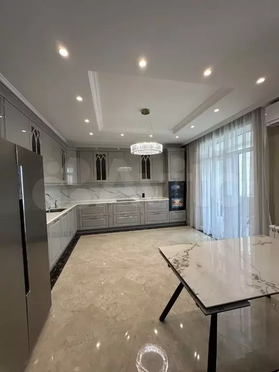 3-к. квартира, 120 м, 17/21 эт. - Фото 0