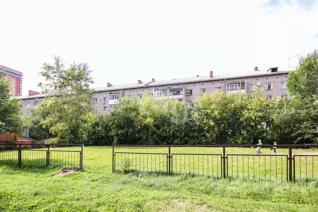 2-к кв. Тюменская область, Тюмень Северная ул., 6 (49.2 м) - Фото 2