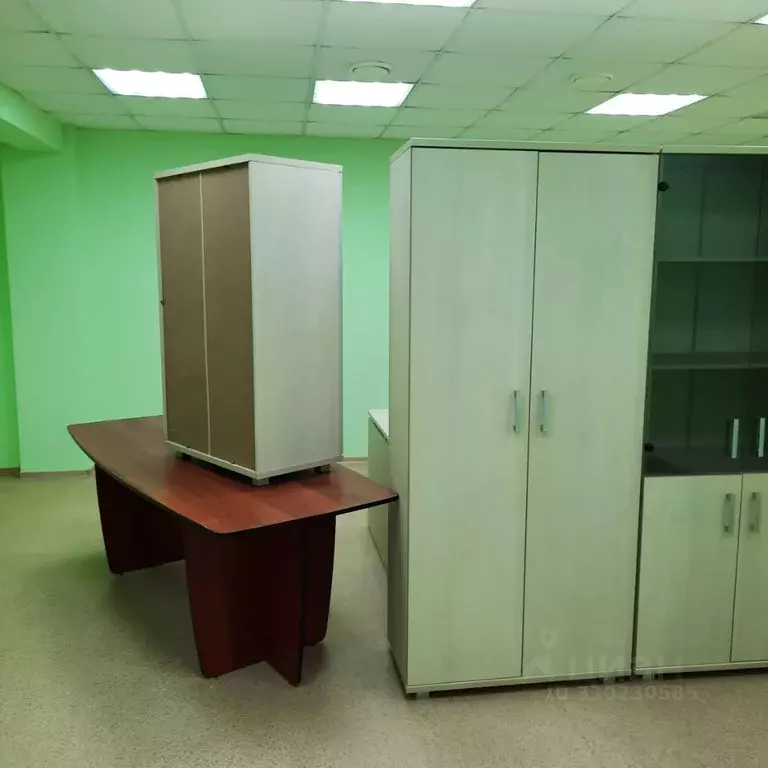 Помещение свободного назначения в Саха (Якутия), Нерюнгри ул. ... - Фото 2