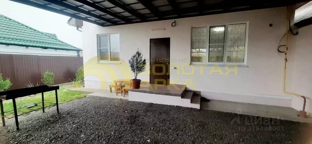 Коттедж в Краснодарский край, Крымск ул. Луначарского, 116 (80 м) - Фото 1