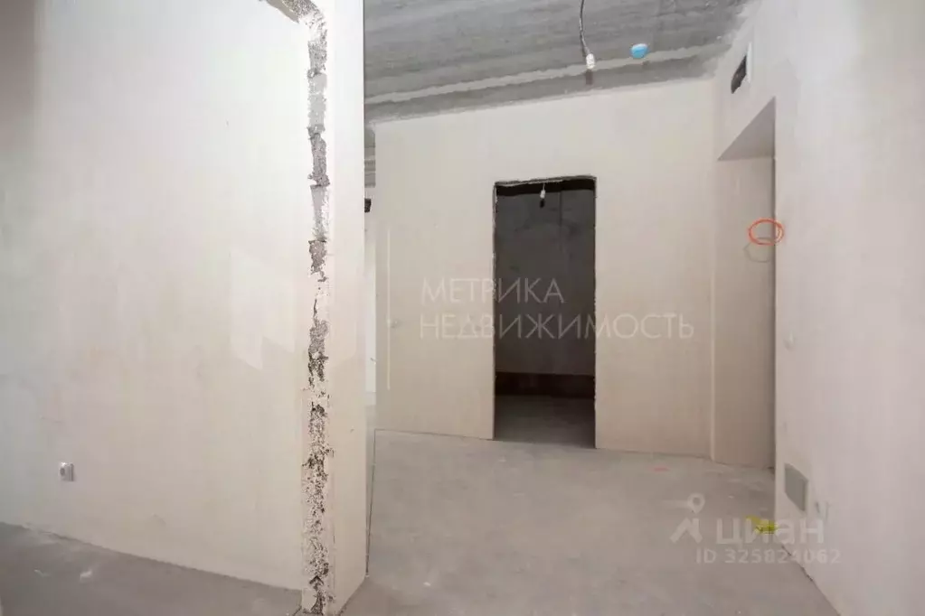 1-к кв. Тюменская область, Тюмень Новгородская ул., 22 (41.6 м) - Фото 1