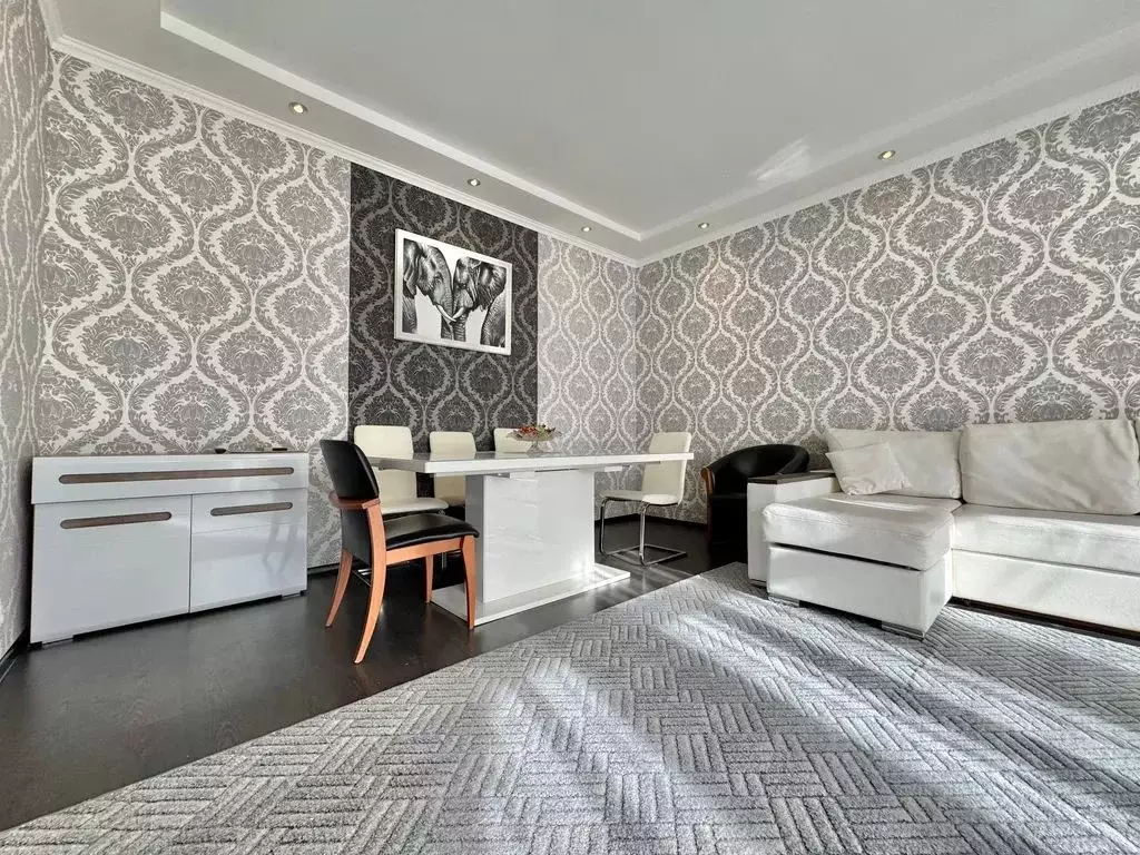 3-к кв. Татарстан, Казань ул. Лобачевского, 6 (110.0 м) - Фото 2