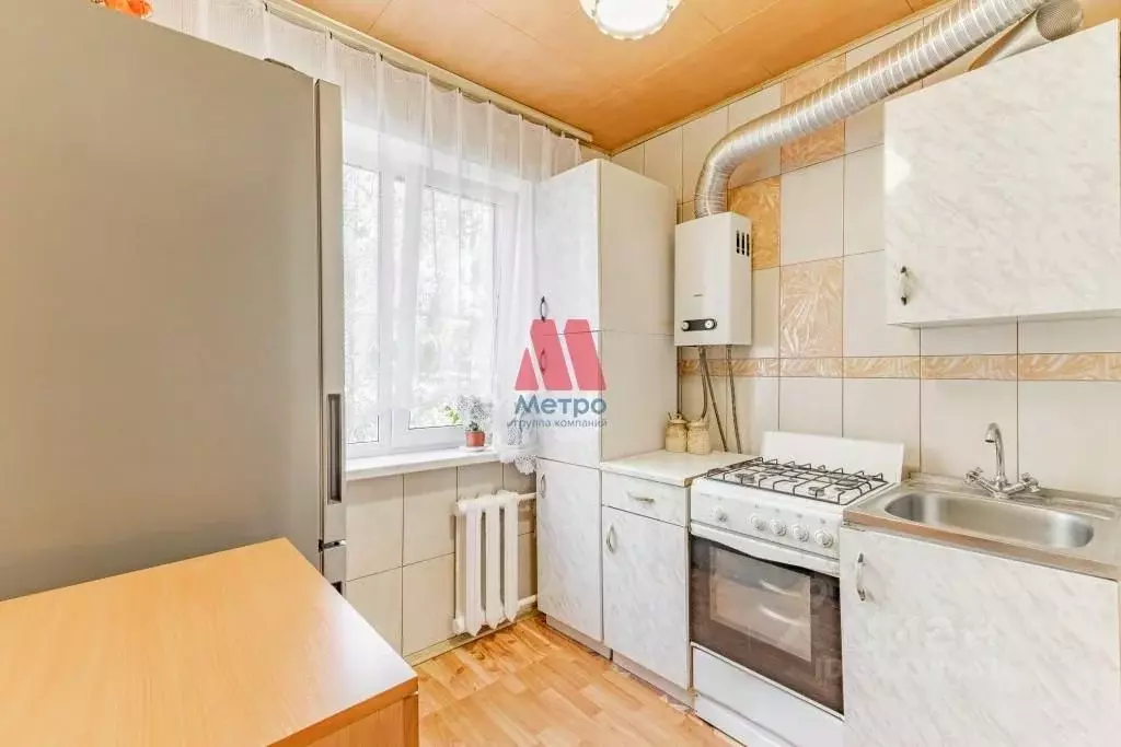 2-к кв. Ярославская область, Ярославль ул. Урицкого, 9 (43.0 м) - Фото 0