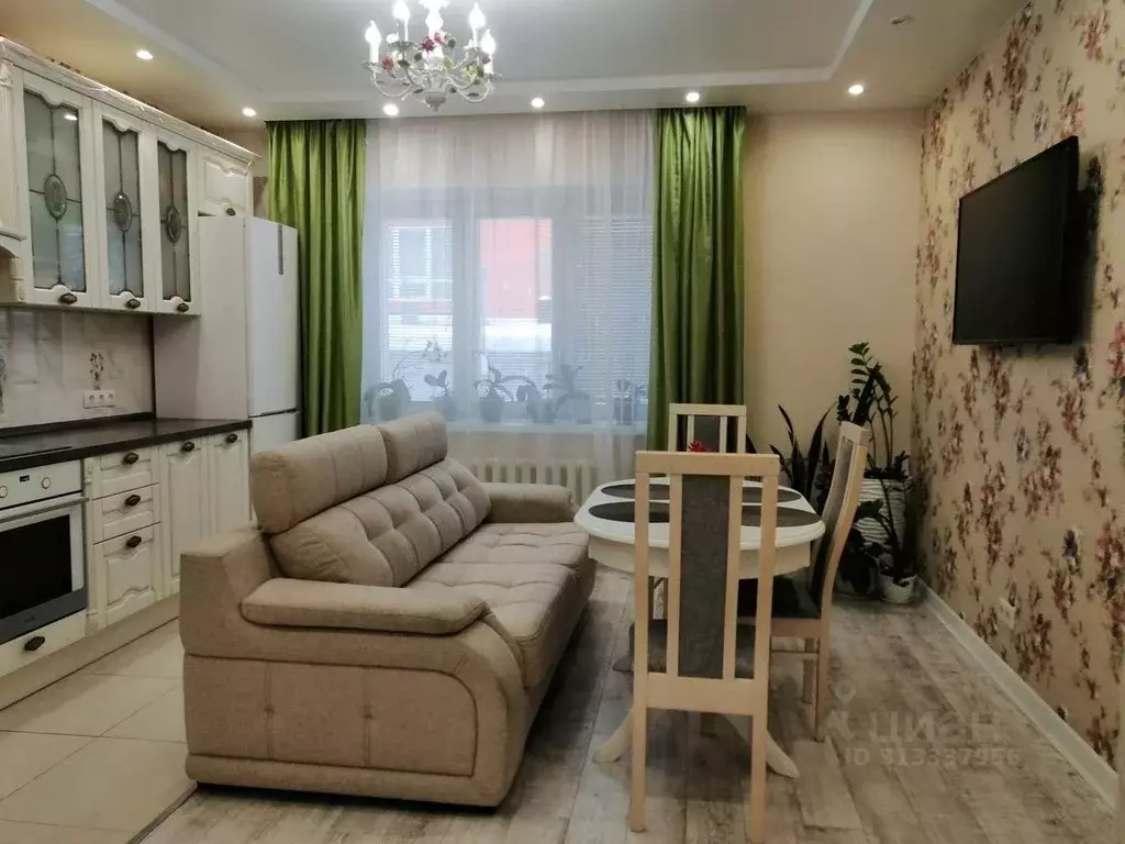 3-к кв. Кировская область, Киров Советская ул., 96 (73.0 м) - Фото 0