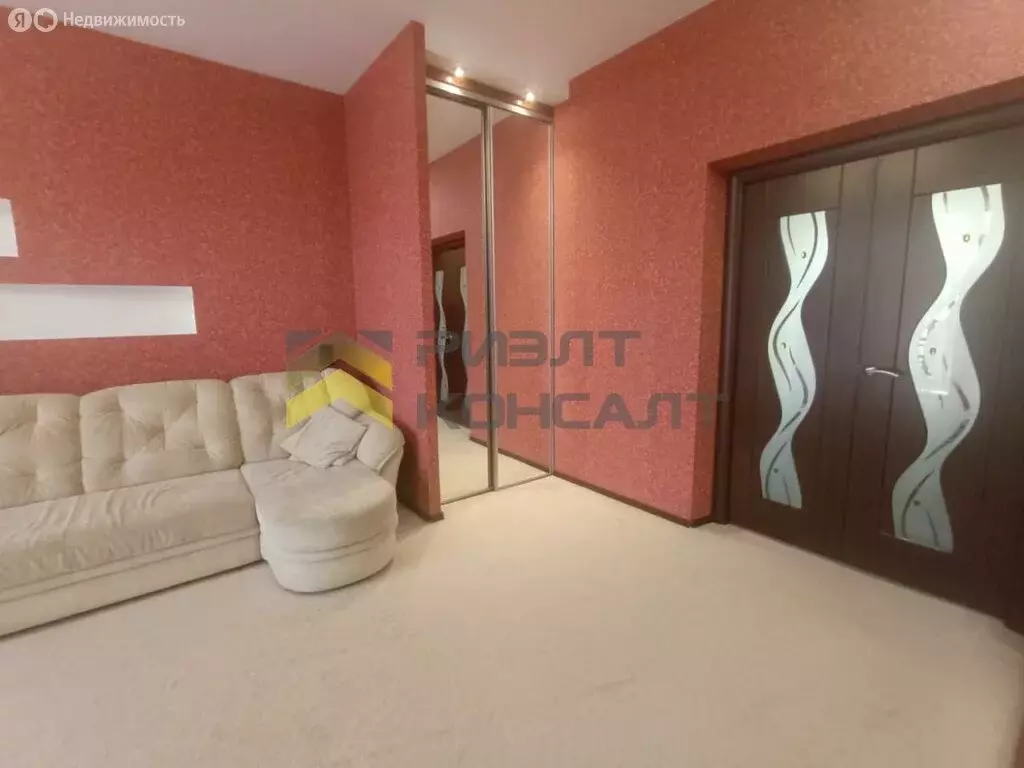 2-комнатная квартира: Омск, микрорайон Городок Нефтяников, улица ... - Фото 1