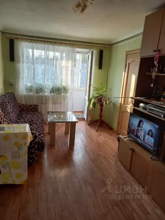 2-к кв. Волгоградская область, Волгоград ул. Германа Титова, 36А (43.0 ... - Фото 0
