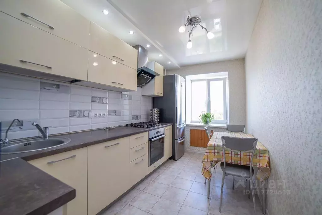 Квартира, 3 комнаты, 59.6 м - Фото 0