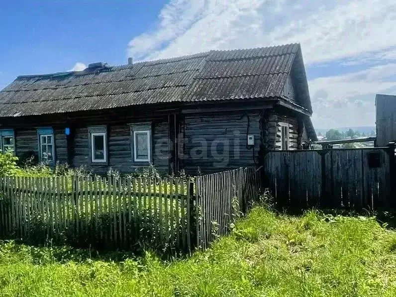 Дом в Башкортостан, Гафурийский район, Красноусольский сельсовет, с. ... - Фото 1
