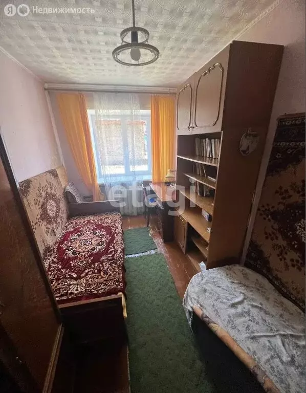 3-комнатная квартира: Ишимбай, улица Гагарина, 86 (55.3 м) - Фото 2