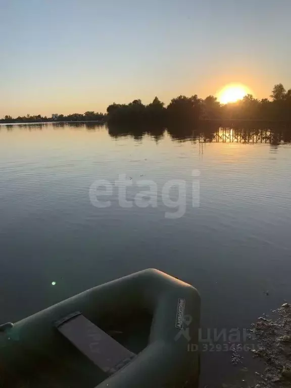 Дом в Саратовская область, Энгельсский район, Красноярское ... - Фото 1