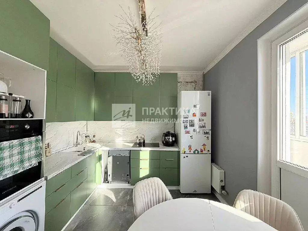 Продается 3-комнатная квартира - Фото 2