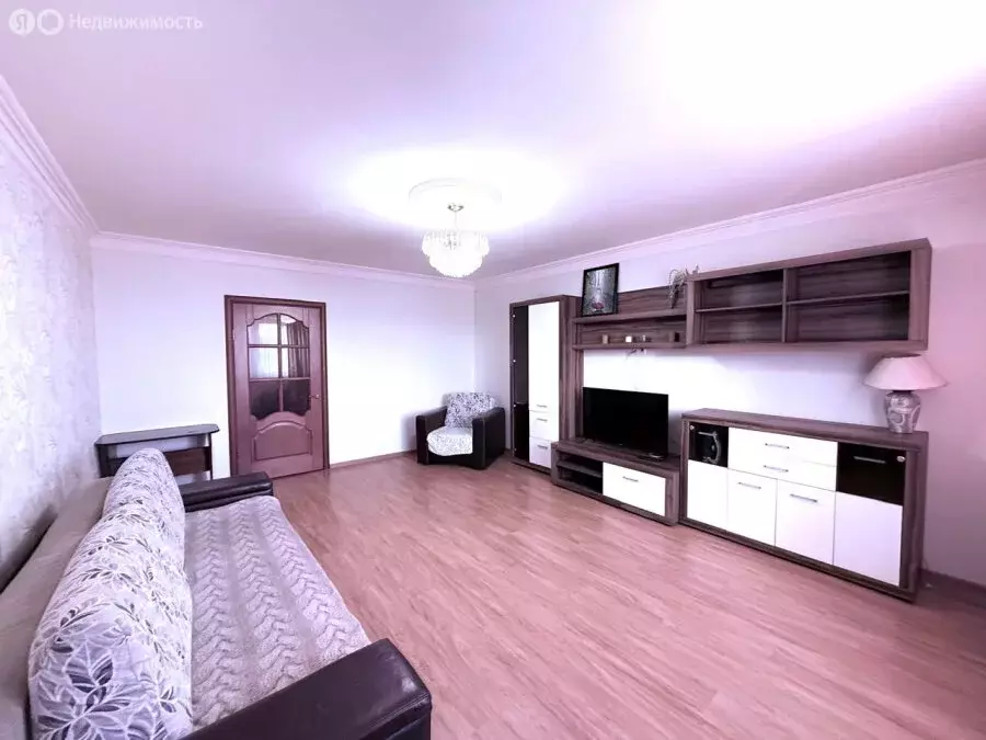 1-комнатная квартира: деревня Островцы, Подмосковная улица, 30 (51 м) - Фото 1