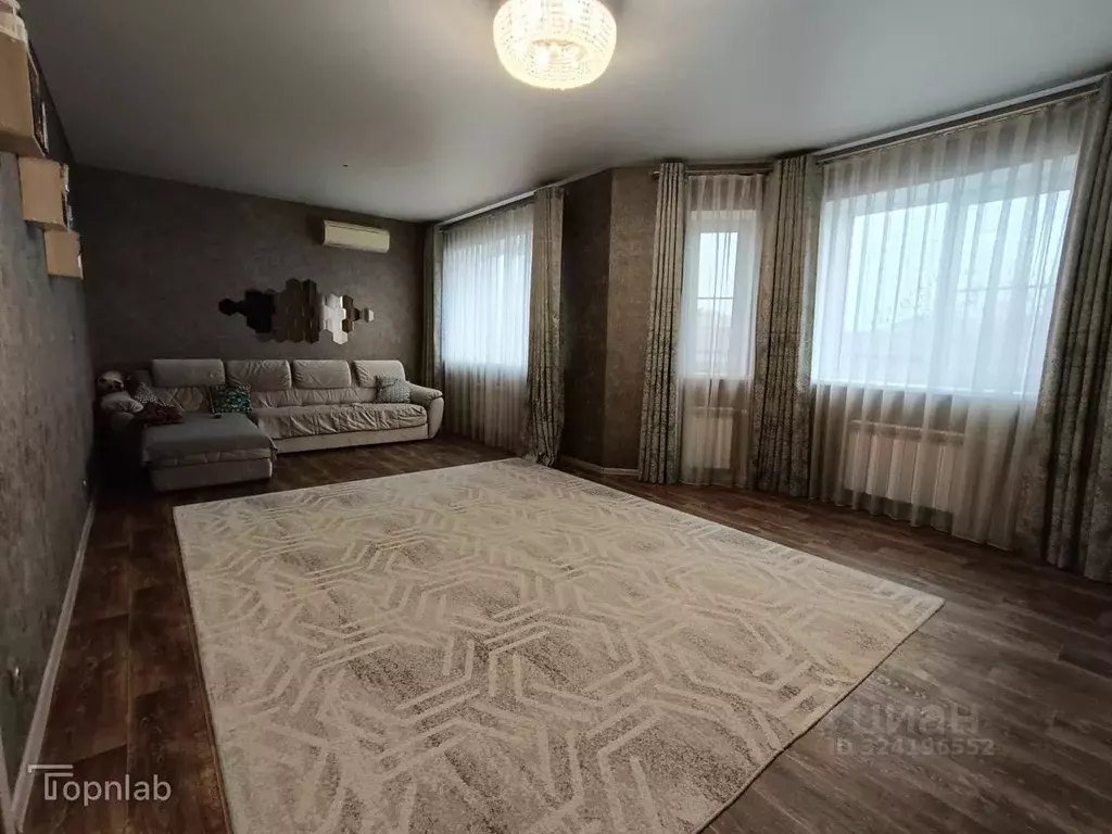 Дом в Астраханская область, Астрахань пос. Ленинский, ул. Еланская, 31 ... - Фото 1