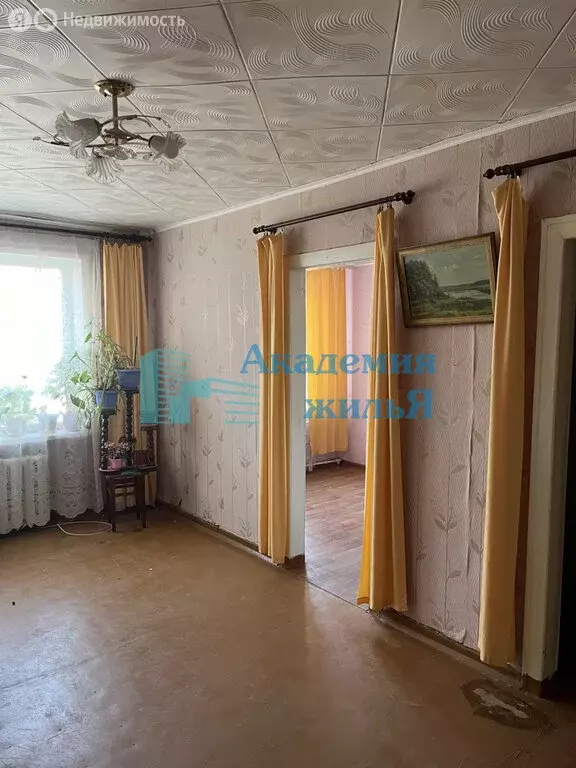3-комнатная квартира: Балаково, улица Титова, 55 (43 м) - Фото 1