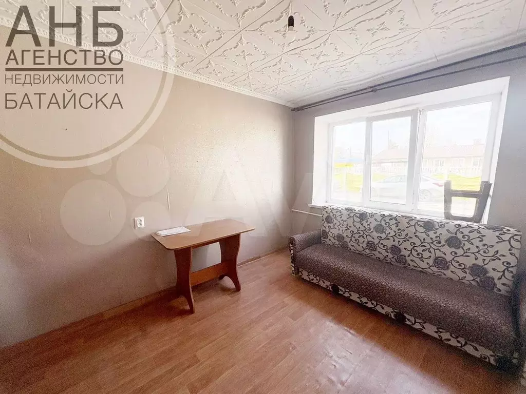 Комната 12 м в 1-к., 1/2 эт. - Фото 0