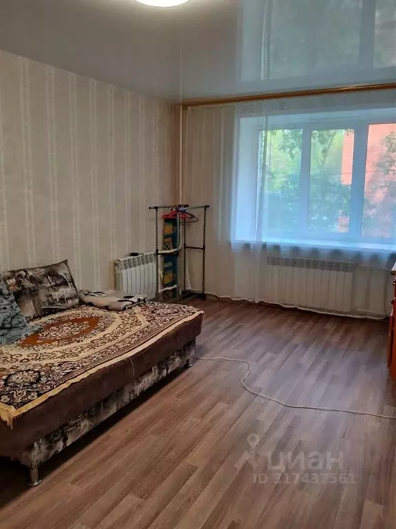 1-к кв. Омская область, Омск Заозерный мкр, ул. Бородина, 44А (28.7 м) - Фото 0