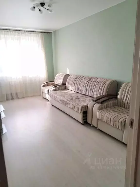 1-к кв. Ульяновская область, Ульяновск Южная ул., 19 (39.6 м) - Фото 1