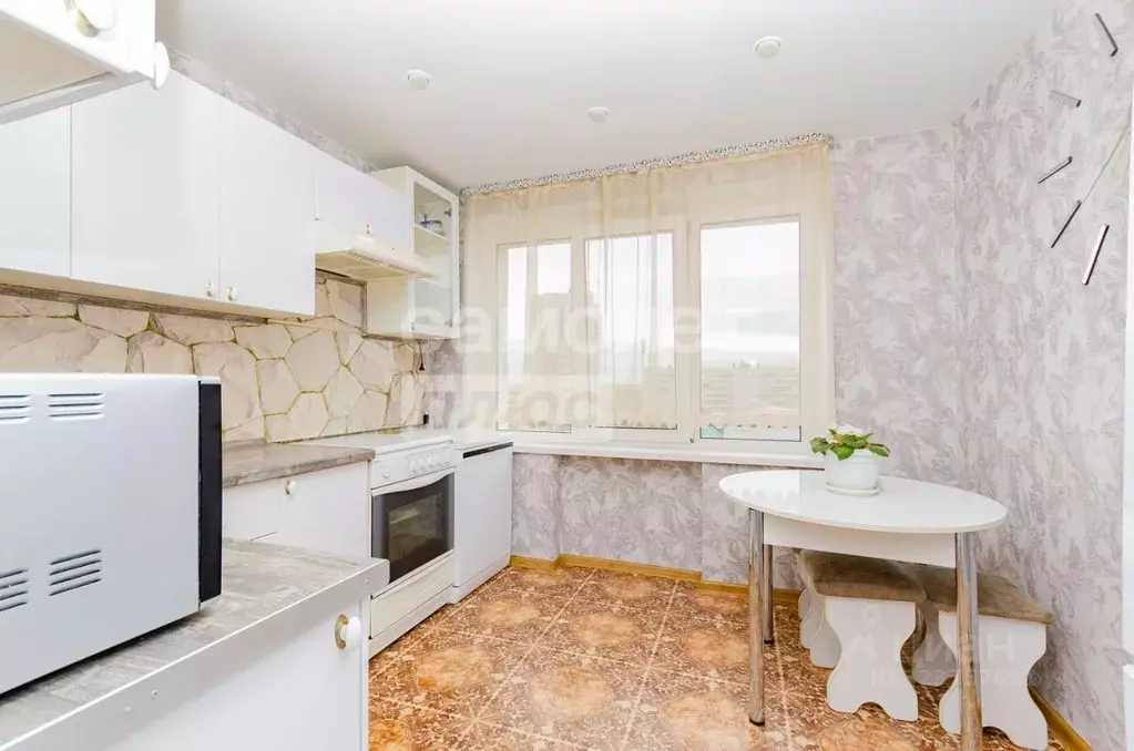 3-к кв. Челябинская область, Челябинск Комсомольский просп., 37 (68.0 ... - Фото 1