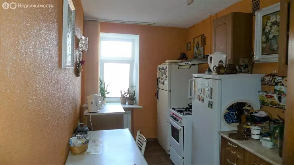 3-комнатная квартира: Хабаровск, квартал ДОС, 51 (58.3 м) - Фото 0