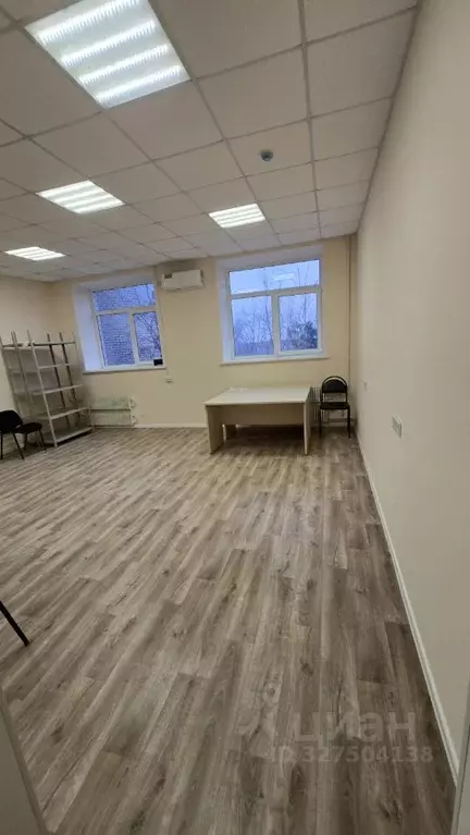 Офис в Волгоградская область, Волгоград Баррикадная ул., 1/7 (32 м) - Фото 1