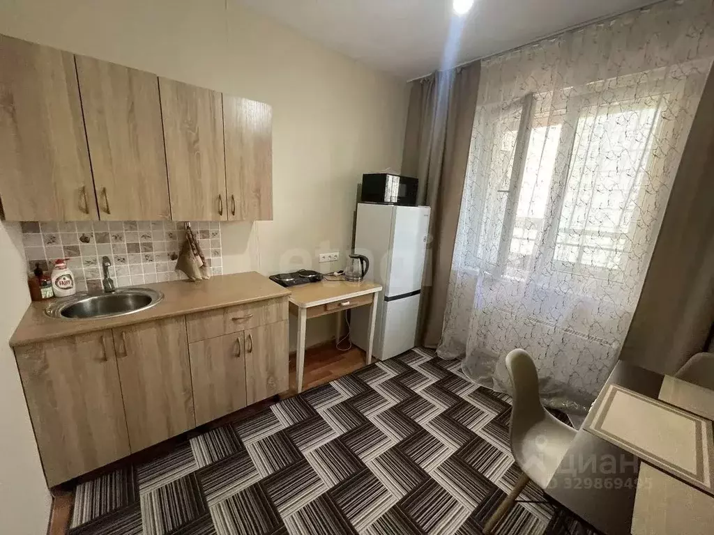 1-к кв. Красноярский край, Красноярск Норильская ул., 1а (40.6 м) - Фото 1