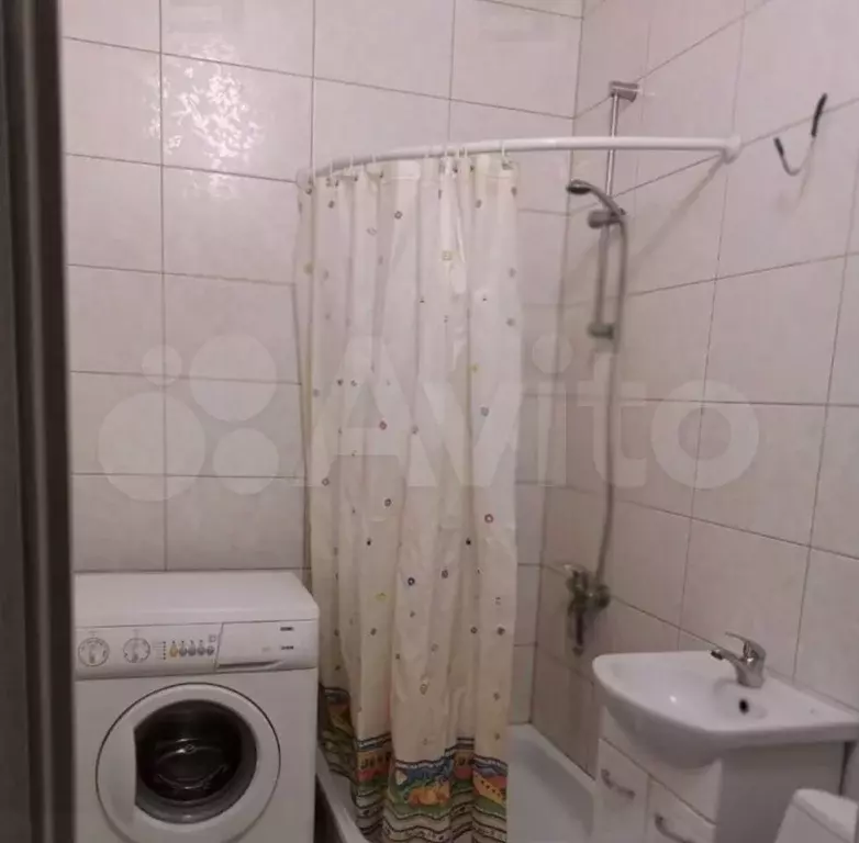 Апартаменты-студия, 10 м, 3/3 эт. - Фото 1