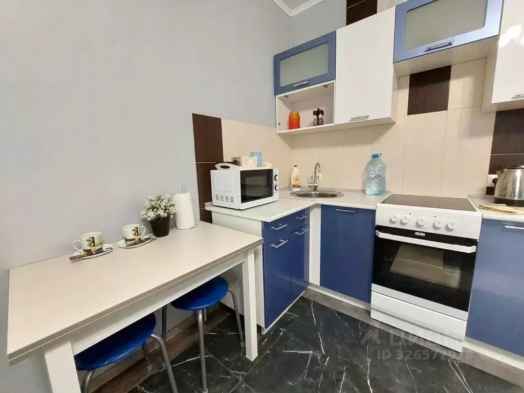 Студия Ленинградская область, Кингисепп ул. Воровского, 50к2 (25.0 м) - Фото 1