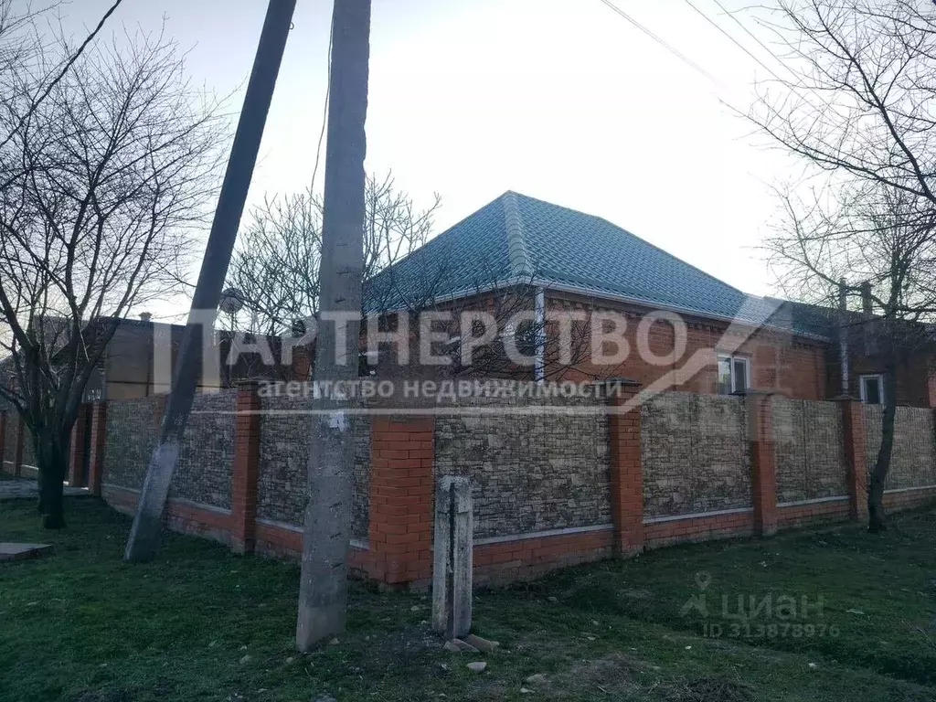 Дом в Краснодарский край, Северский район, Ильское городское ... - Фото 0