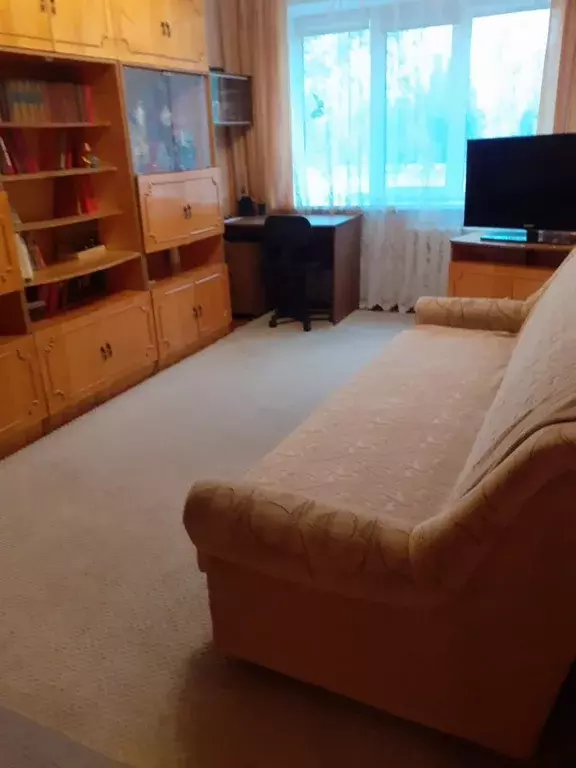 2-к кв. Московская область, Серебряные Пруды пгт, Юбилейный мкр 3 ... - Фото 1