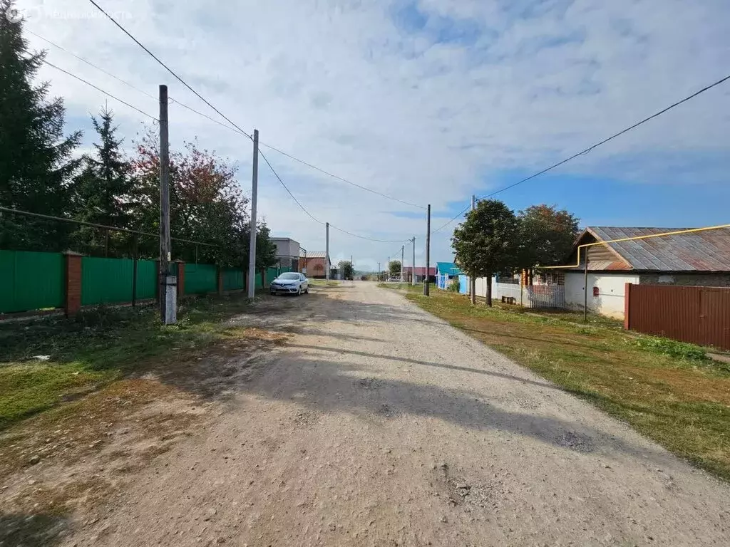 дом в заинский район, бегишевское сельское поселение, село карманово, . - Фото 0