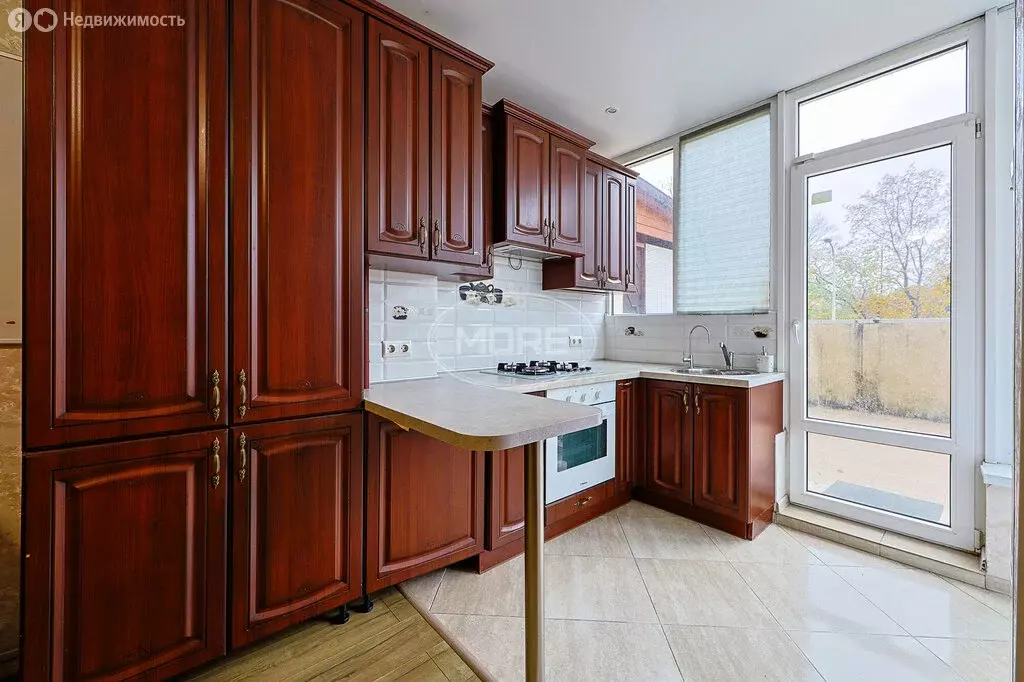 1-комнатная квартира: Калининград, проспект Победы, 80 (41 м) - Фото 2