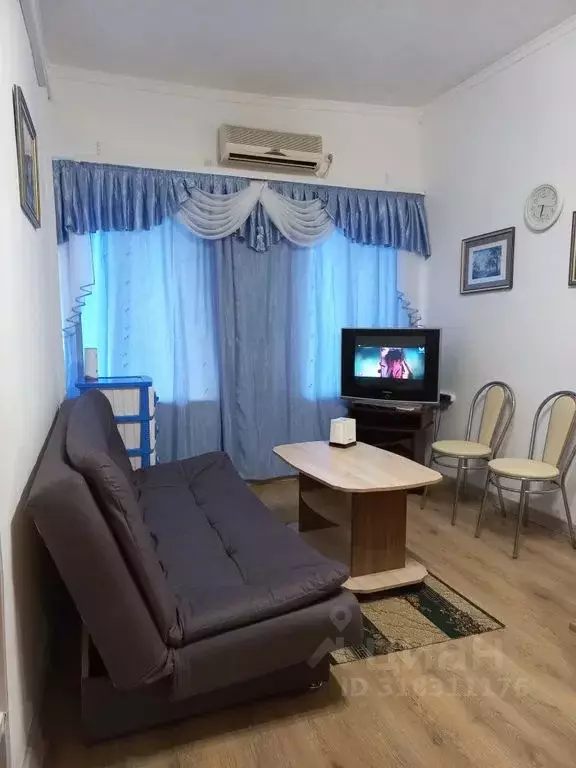 1-к кв. Крым, Феодосия ул. Победы, 3 (26.0 м) - Фото 0