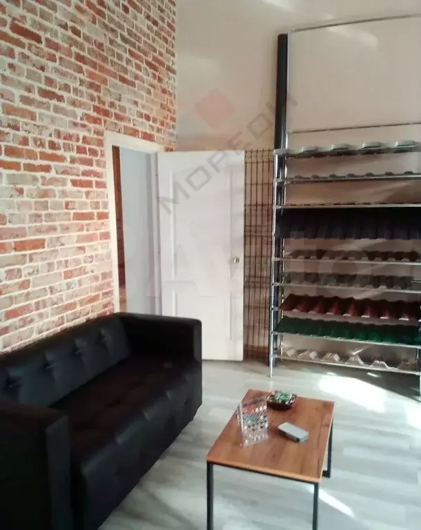 Аренда в центре города по ул.Володи Головатого 65 кв.м - Фото 1