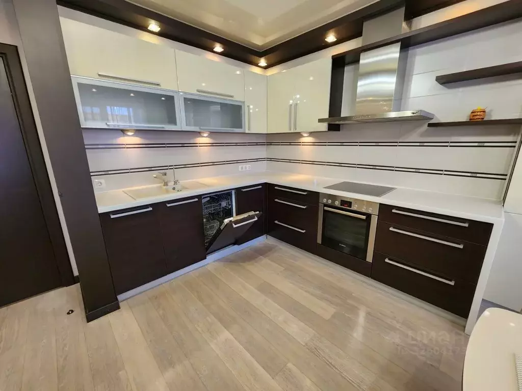 3-к кв. Новосибирская область, Новосибирск Холодильная ул., 17 (86.0 ... - Фото 2