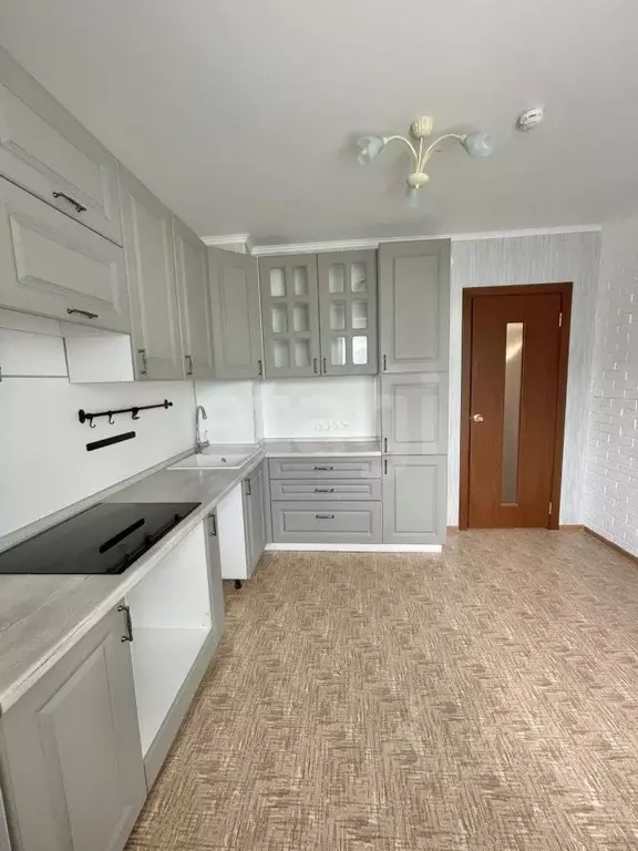 1-к кв. Татарстан, Казань ул. Виктора Сажинова, 7/11 (39.9 м) - Фото 1