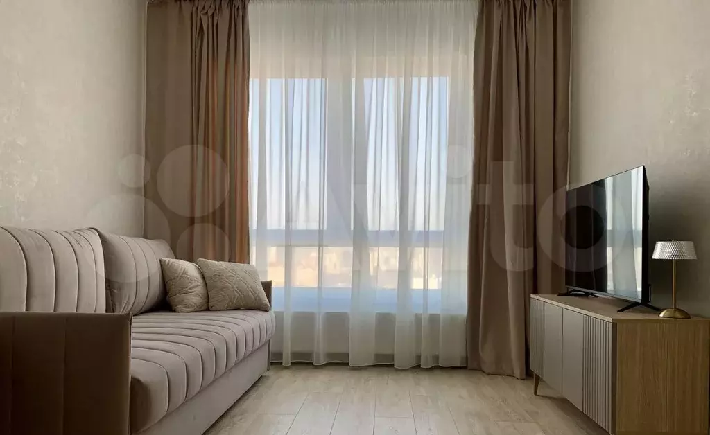2-к. квартира, 40 м, 22/32 эт. - Фото 1
