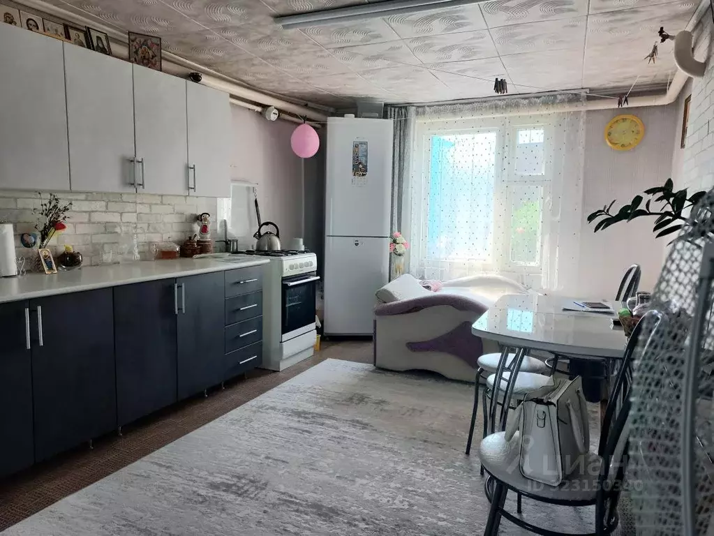 Дом в Татарстан, Казань ул. Оренбургский Тракт, 40 (150 м) - Фото 2