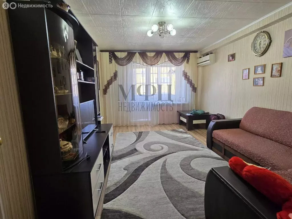 3-комнатная квартира: Орск, посёлок Вокзальный, Спортивная улица, 1А ... - Фото 1