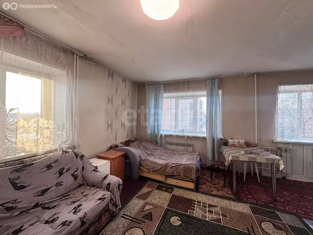 1-комнатная квартира: Черногорск, улица Дзержинского, 18 (30 м) - Фото 2