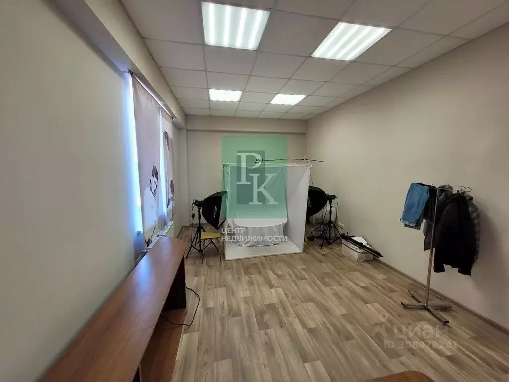 Помещение свободного назначения в Севастополь пер. Генерала Мельника, ... - Фото 1