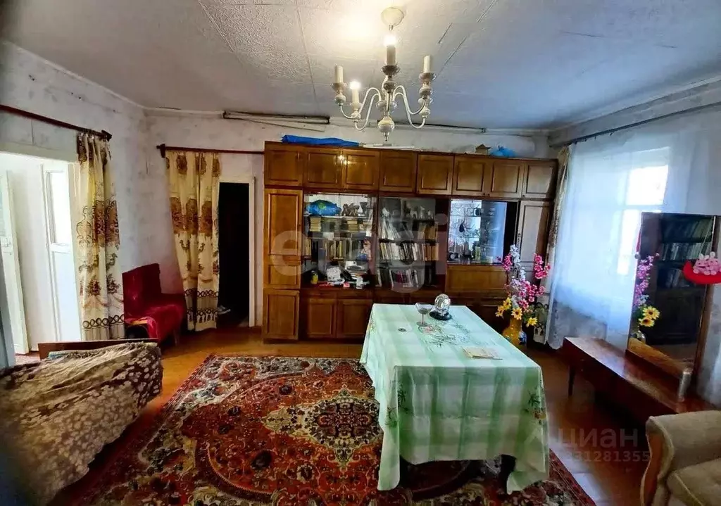 Дом в Башкортостан, Стерлитамакский район, с. Буриказганово ул. ... - Фото 1
