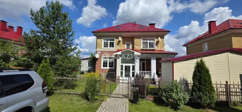 3-к кв. Московская область, Дмитровский муниципальный округ, с. ... - Фото 0