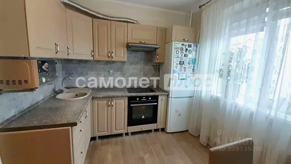 2-к кв. Белгородская область, Белгород просп. Славы, 148а (50.8 м) - Фото 2