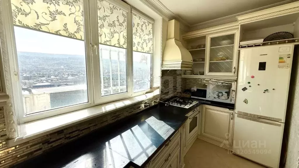 3-к кв. Дагестан, Махачкала ул. Сергокалинская, 13 (70.0 м) - Фото 1