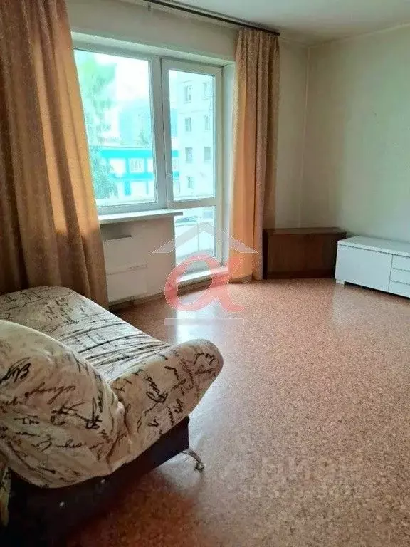 3-к кв. Кемеровская область, Кемерово Октябрьский просп., 78 (74.0 м) - Фото 1