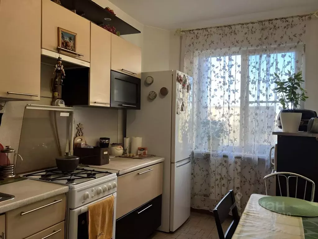 3-к кв. Волгоградская область, Волгоград ул. Хользунова, 36 (63.6 м) - Фото 1