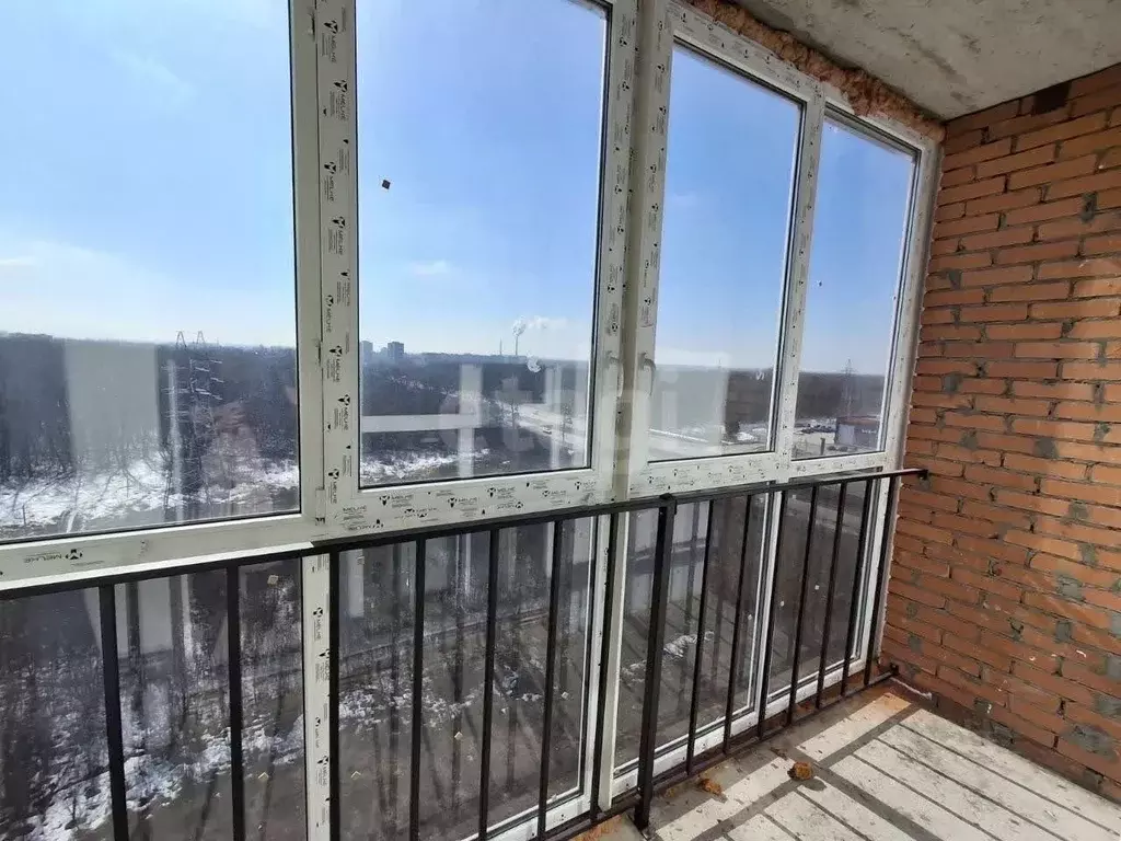 Студия Курская область, Курск ул. Энгельса, 158к1 (28.4 м) - Фото 1